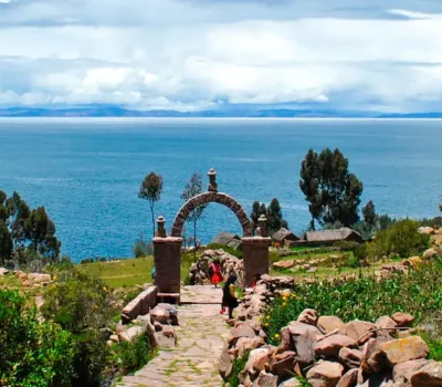 taquile puno aventura